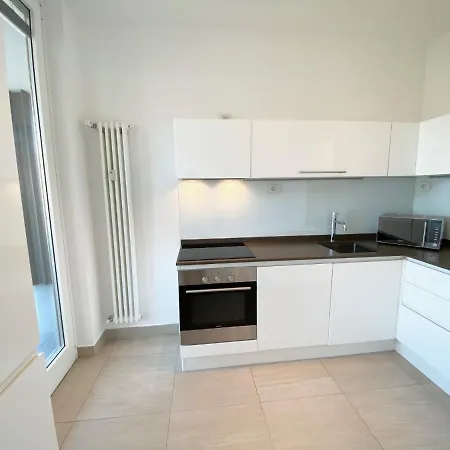 Apartment Palazzo Di Vetro *