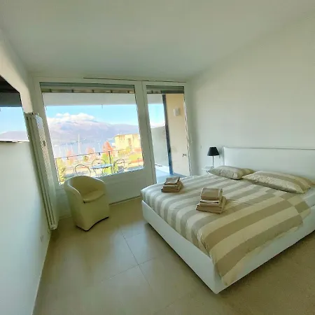 Palazzo Di Vetro *