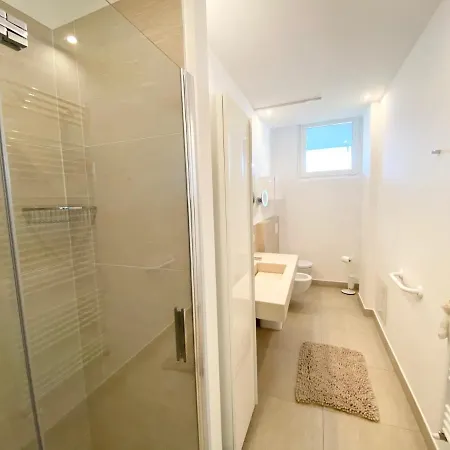 Palazzo Di Vetro Appartement *